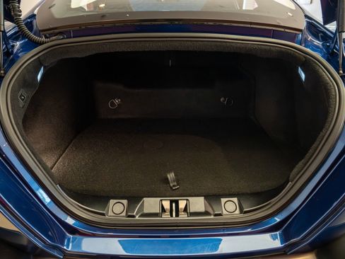 Used 2021 Ferrari Roma RWD image 26