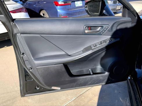 Used 2025 Lexus IS 350 F Sport image 20