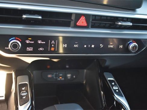 New 2025 Kia Sorento SX image 29