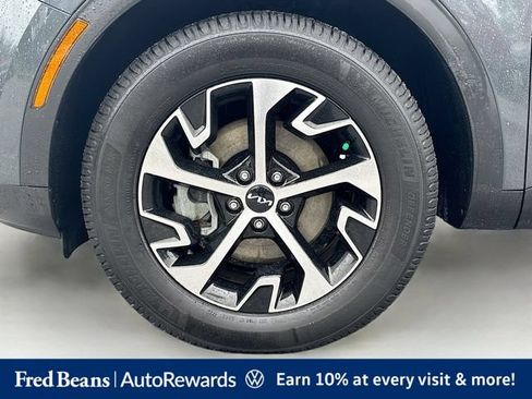 Used 2023 Kia Sportage EX AWD/4WD image 38