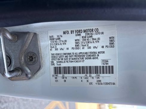 Used 2017 Ford Transit Connect XL FWD image 29