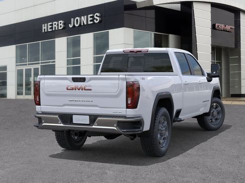 New 2026 GMC Sierra 2500 SLE w/ SLE Value Package; image 4