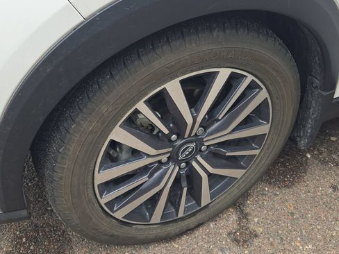Certified 2024 Nissan Kicks SV FWD image 23