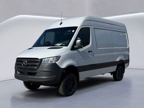 New 2025 Mercedes-Benz Sprinter 2500 image 7