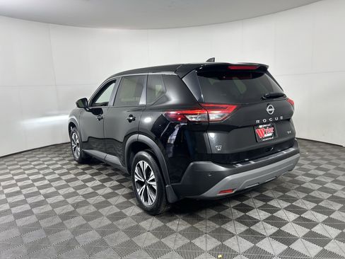 Certified 2023 Nissan Rogue SV image 12