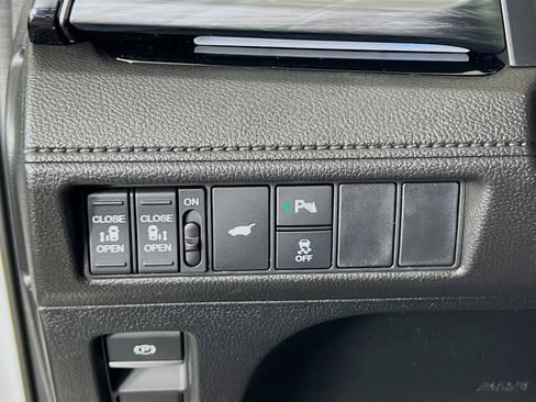 New 2026 Honda Odyssey Elite image 7