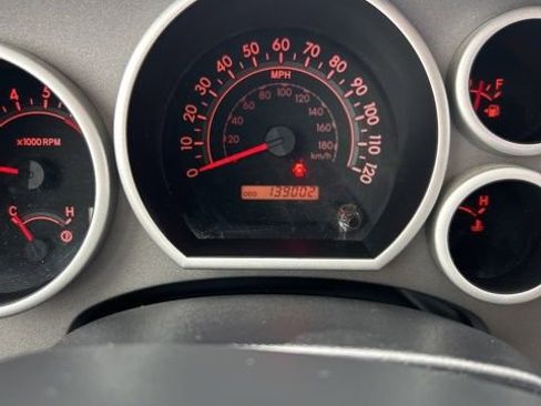 Used 2013 Toyota Tundra 2WD CrewMax w/ Tow Pkg image 15