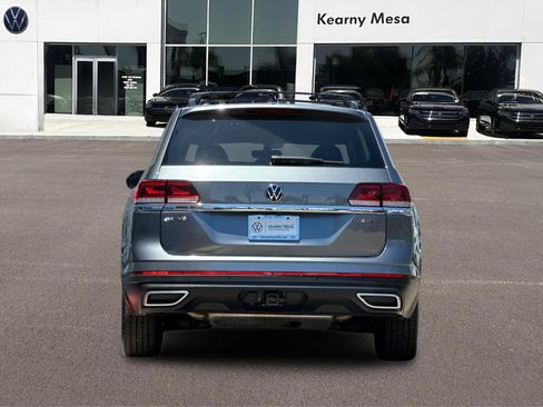 Used 2023 Volkswagen Atlas SE w/ Black Wheel Package AWD/4WD image 5