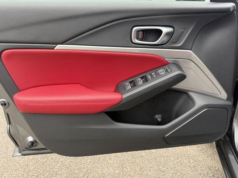 Used 2023 Acura Integra A-Spec image 9