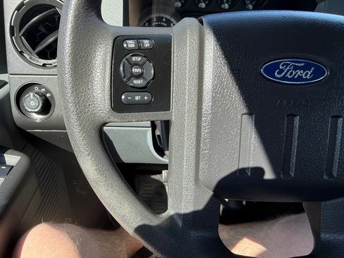 Used 2011 Ford F250 XL w/ PWR Equipment Group AWD/4WD image 28