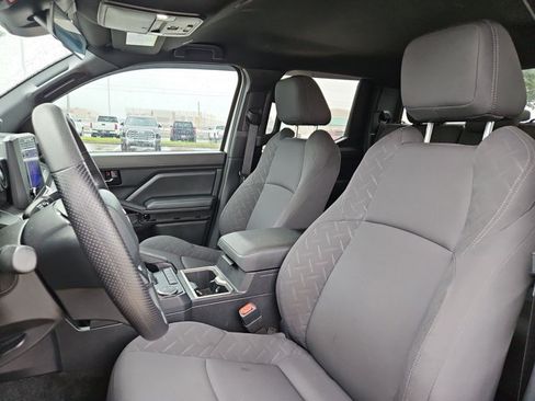 Used 2024 Toyota Tacoma SR5 RWD image 15