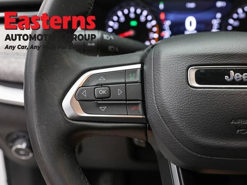 Used 2024 Jeep Compass Latitude AWD/4WD image 14