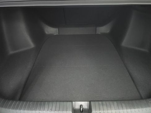 Used 2025 Honda Accord SE image 12