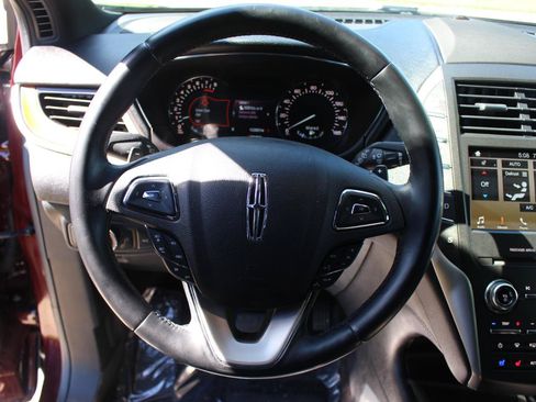 Used 2018 Lincoln MKC Reserve w/ Lincoln MKC Climate Package AWD/4WD image 20