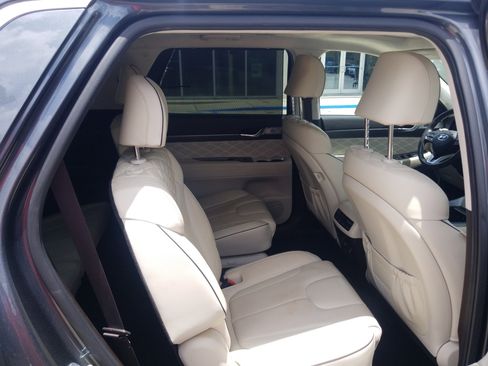 Used 2020 Hyundai Palisade Limited image 15