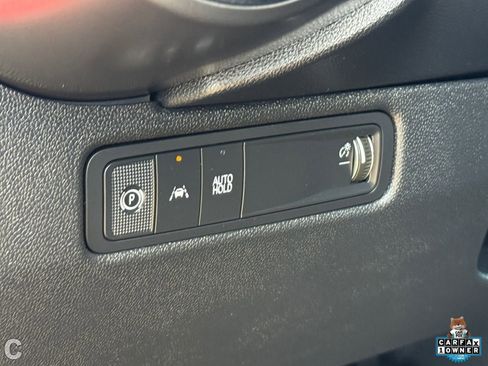Used 2026 Chevrolet Equinox EV LT FWD image 30