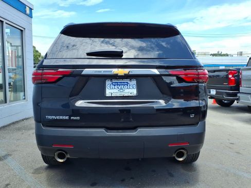 Certified 2023 Chevrolet Traverse LT w/ LT Premium Package AWD/4WD image 5