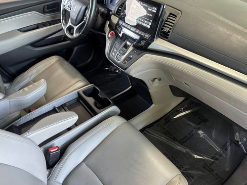 Used 2019 Honda Odyssey EX-L image 32