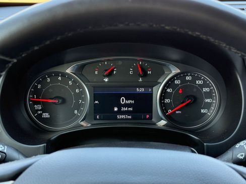 Used 2024 GMC Terrain SLT image 41