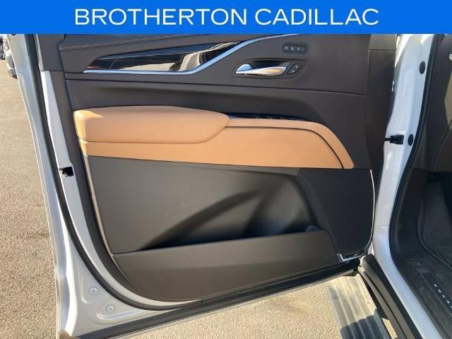 Certified 2023 Cadillac Escalade Sport w/ LPO, ONYX Package AWD/4WD image 13