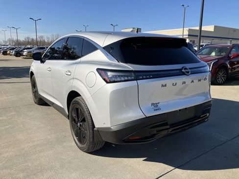 Used 2025 Nissan Murano SV AWD/4WD image 3