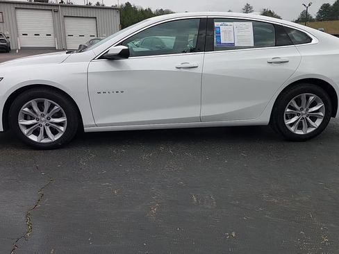 Used 2025 Chevrolet Malibu LT image 15