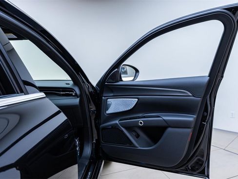 New 2024 Maserati Grecale GT image 31