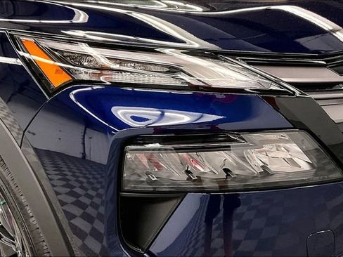 New 2026 Nissan Rogue SV FWD image 14