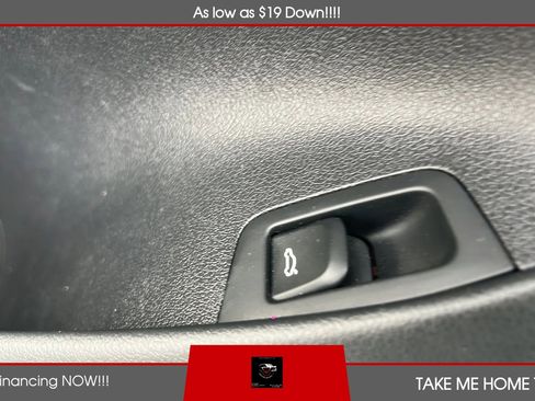 Used 2017 Audi Q3 2.0T Premium w/ Convenience Package image 23