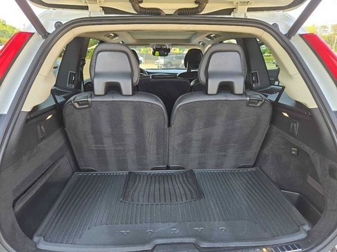 Used 2017 Volvo XC90 T6 Momentum w/ Vision Package AWD/4WD image 38