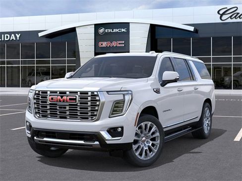 New 2026 GMC Yukon XL Denali w/ Denali Reserve Package image 4