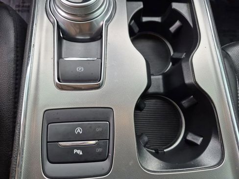 Used 2022 Ford Edge Titanium w/ Equipment Group 301A image 25