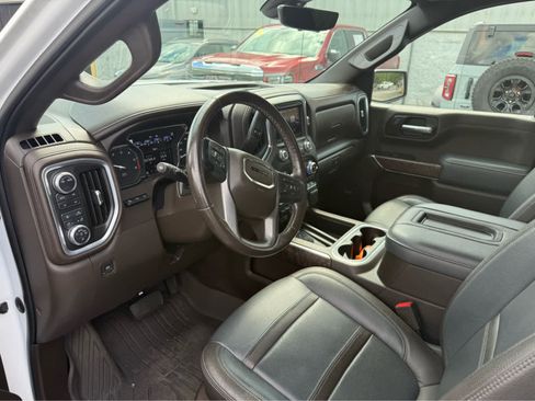 Used 2021 GMC Sierra 1500 Denali w/ Denali Ultimate Package AWD/4WD image 3