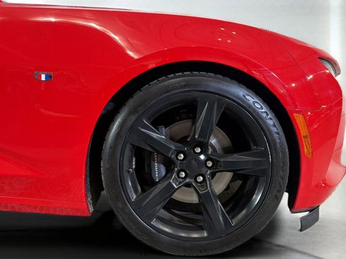 Used 2016 Chevrolet Camaro SS RWD image 34