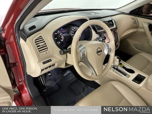 Used 2016 Nissan Altima 2.5 SL w/ 2.5 Technology w/LED Package image 31
