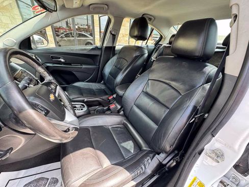 Used 2013 Chevrolet Cruze LT FWD image 8