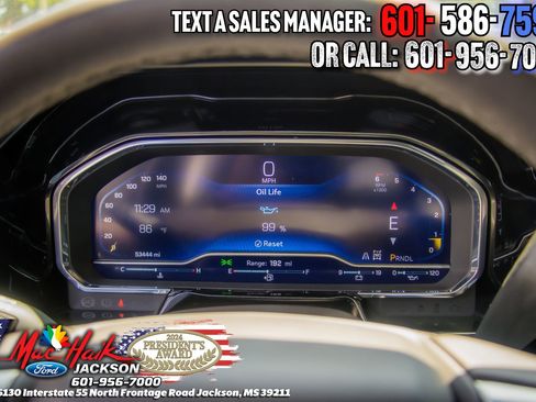 Used 2023 Chevrolet Silverado 1500 LT AWD/4WD image 15