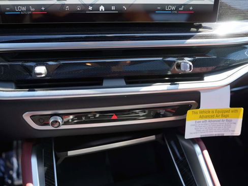 New 2026 BMW X6 xDrive40i w/ Premium Package image 23