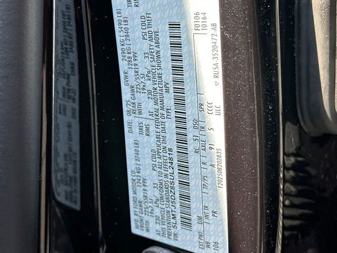 New 2025 Lincoln Corsair Grand Touring w/ Equipment Group 301A image 28