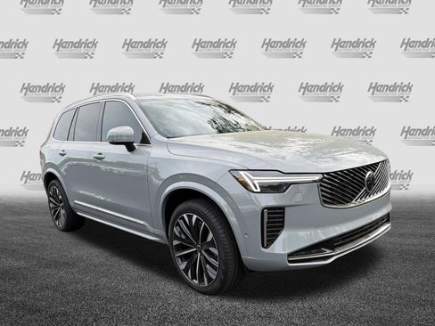 Used 2026 Volvo XC90 B6 Plus w/ Protection Package Premier AWD/4WD image 2