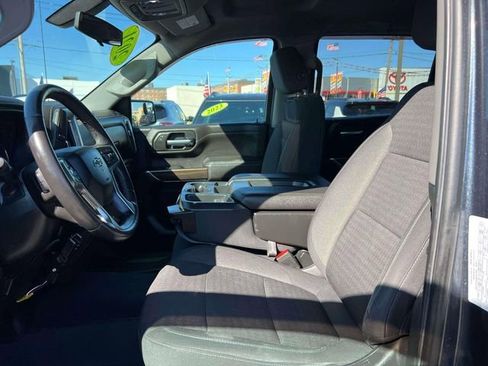 Used 2021 Chevrolet Silverado 1500 RST image 16