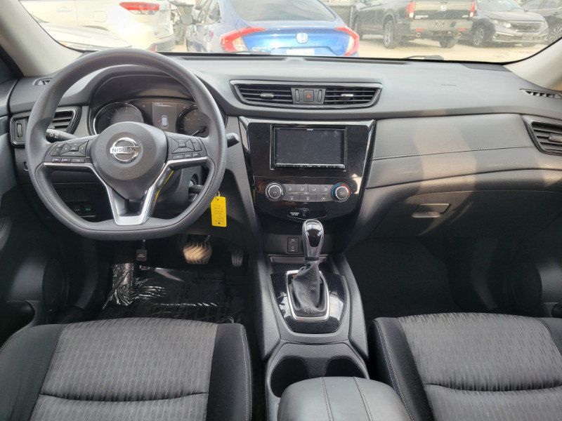 Used 2017 Nissan Rogue S FWD image 28