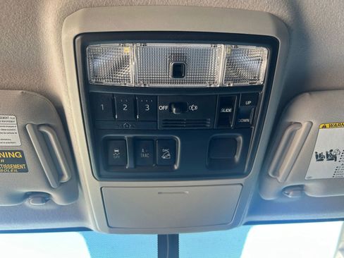Used 2014 Toyota 4Runner SR5 Premium image 19