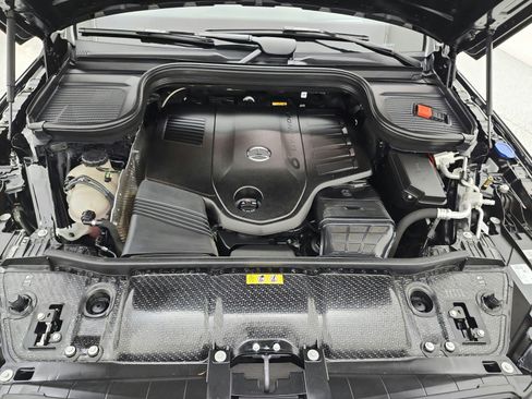 Certified 2025 Mercedes-Benz GLE 450 4MATIC image 24