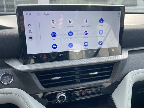 New 2026 Ford Explorer Platinum w/ LUX Leather Package image 16