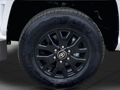 Used 2026 Toyota Tacoma SR5 image 11