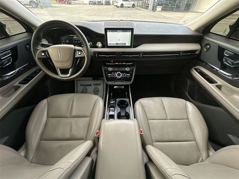 Used 2021 Lincoln Corsair Reserve image 21