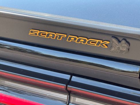 Used 2023 Dodge Challenger R/T Scat Pack RWD image 38