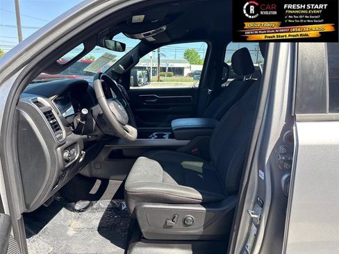Used 2025 RAM 1500 Big Horn AWD/4WD image 12
