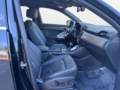 Used 2022 Audi Q3 2.0T Premium Plus w/ Premium Plus Package AWD/4WD image 14